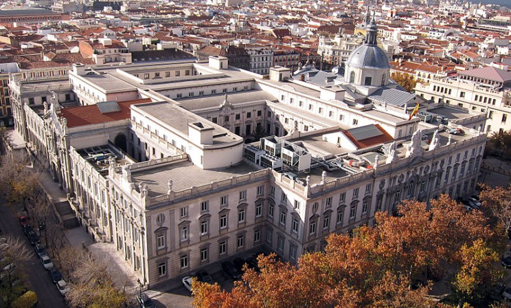 El Supremo insiste: el gasto de notaría de una hipoteca se reparte a medias entre banco y cliente